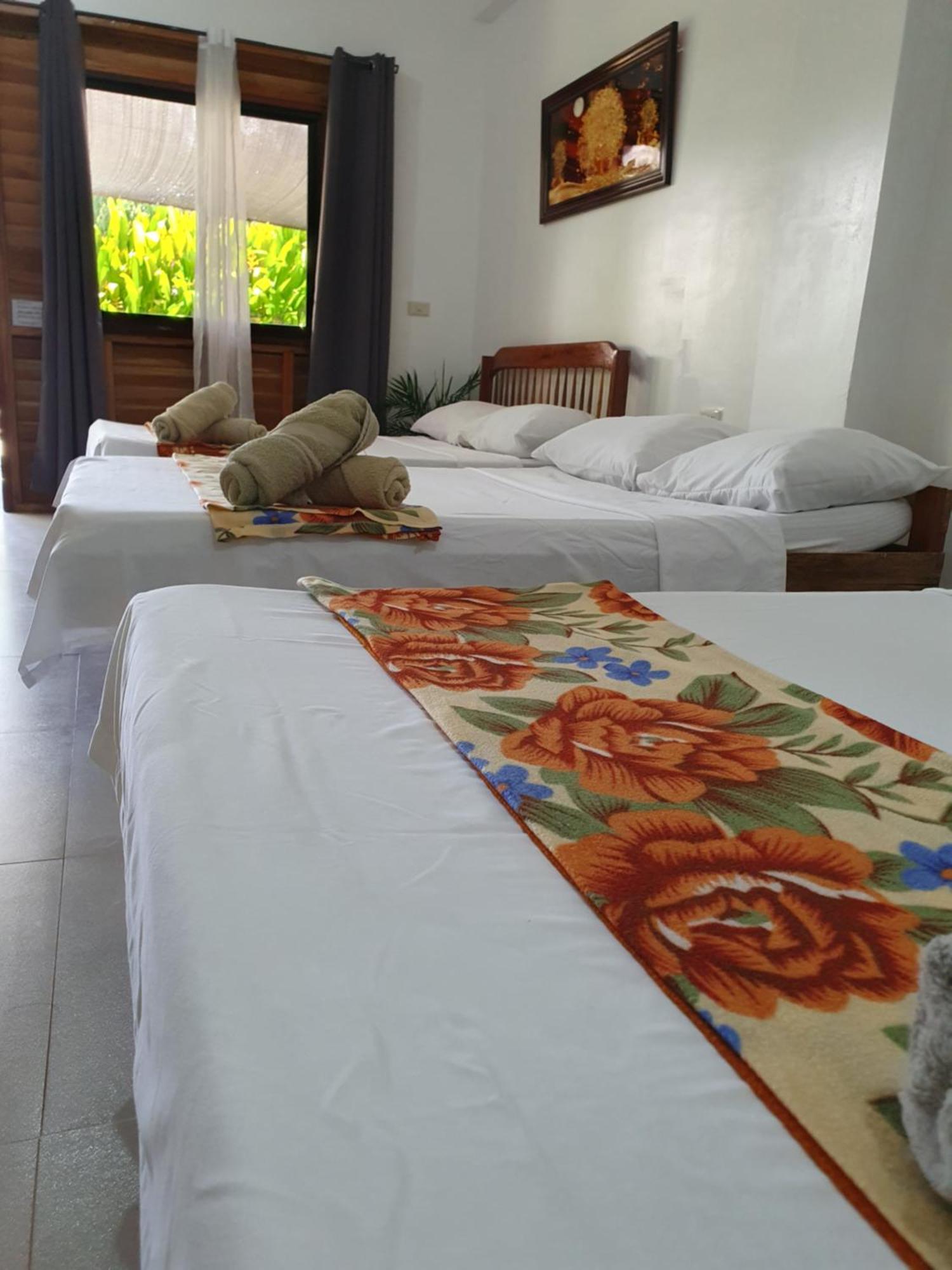 Maui Homestay General Luna  Eksteriør billede